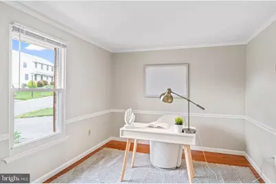 7425 Mahaska Drive, Derwood, MD 20855 - Photo 3