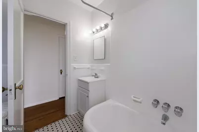 7607 Eastern Avenue #202, Takoma Park, MD 20912 - Photo 21