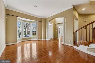 304 Summer Garden Way, Rockville, MD 20850 - Photo 9