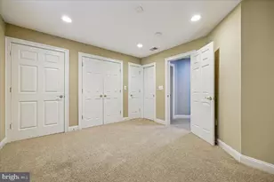 304 Summer Garden Way, Rockville, MD 20850 - Photo 45