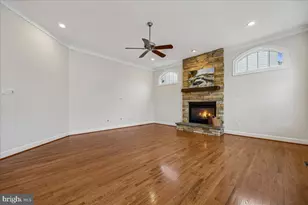 304 Summer Garden Way, Rockville, MD 20850 - Photo 13