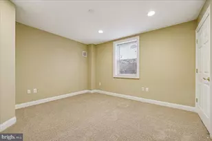 304 Summer Garden Way, Rockville, MD 20850 - Photo 51