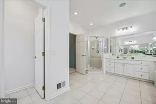 304 Summer Garden Way, Rockville, MD 20850 - Photo 31