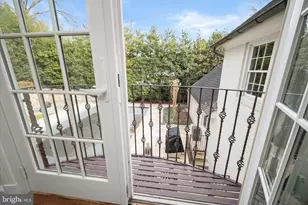 6801 Newbold Dr, Bethesda, MD 20817 - Photo 25