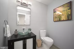 6801 Newbold Dr, Bethesda, MD 20817 - Photo 21