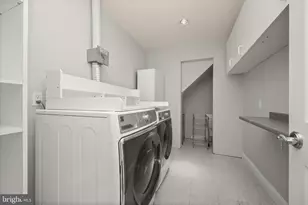 6801 Newbold Dr, Bethesda, MD 20817 - Photo 45