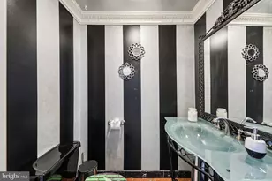 5301 Goldsboro Rd, Bethesda, MD 20817 - Photo 11