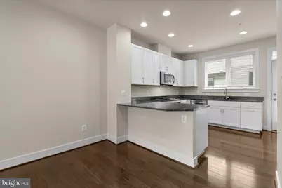 10413 Fernwood Road, Bethesda, MD 20817 - Photo 7