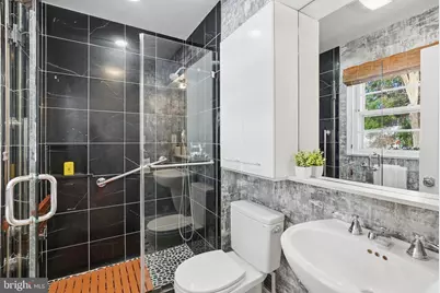 7511 Shadywood Road, Bethesda, MD 20817 - Photo 17