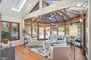 7511 Shadywood Rd, Bethesda, MD 20817 - Photo 11