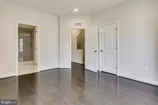 8060 Red Hook St, Rockville, MD 20855 - Photo 31