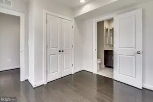 8060 Red Hook St, Rockville, MD 20855 - Photo 15