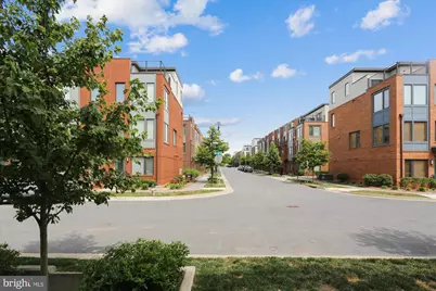 8060 Red Hook Street, Rockville, MD 20855 - Photo 21