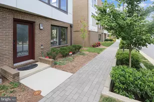 8060 Red Hook St, Rockville, MD 20855 - Photo 55