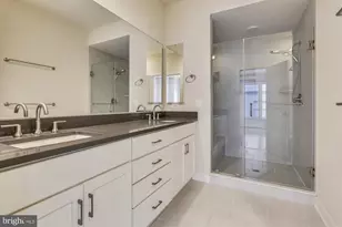 8060 Red Hook St, Rockville, MD 20855 - Photo 27