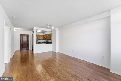 7111 Woodmont Avenue #708, Bethesda, MD 20815 - Photo 9