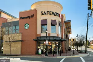 7111 Woodmont Ave, Bethesda, MD 20815 - Photo 45