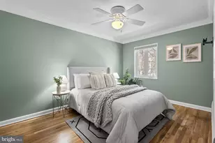 9886 Hollow Glen Pl, Silver Spring, MD 20910 - Photo 19