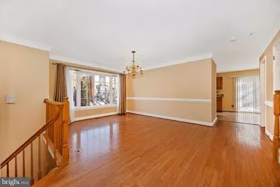 10134 Sterling Terrace, Rockville, MD 20850 - Photo 9