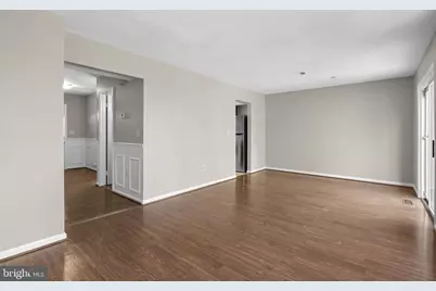 19267 Esmond Terrace, Germantown, MD 20874 - Photo 5