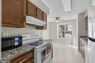 19267 Esmond Terrace, Germantown, MD 20874 - Photo 9