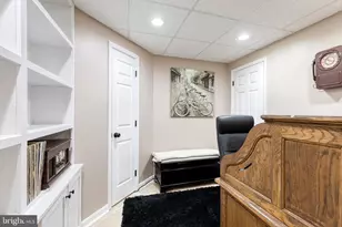 18425 Snowberry Way, Olney, MD 20832 - Photo 35