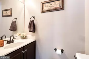 18425 Snowberry Way, Olney, MD 20832 - Photo 17