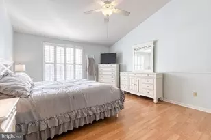 18425 Snowberry Way, Olney, MD 20832 - Photo 19