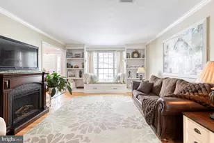 18425 Snowberry Way, Olney, MD 20832 - Photo 5