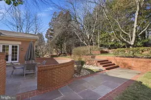 10033 Chartwell Manor, Potomac, MD 20854 - Photo 19