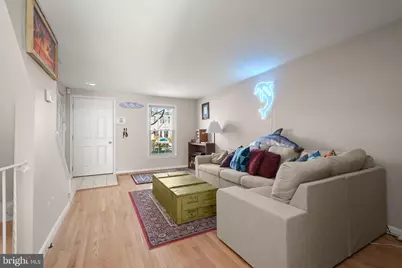 20605 Pruitt Court, Montgomery Village, MD 20886 - Photo 9