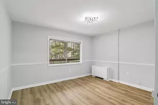 10300 Westlake Dr, Bethesda, MD 20817 - Photo 15