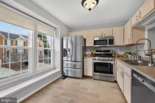 13524 Hayworth Dr, Potomac, MD 20854 - Photo 3