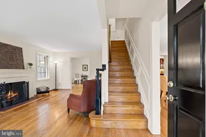 6019 Woodacres Drive, Bethesda, MD 20816 - Photo 5