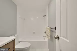 4601 N Park Ave, Chevy Chase, MD 20815 - Photo 15