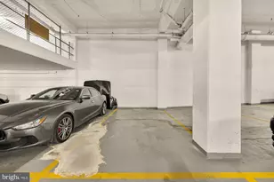 4601 N Park Ave, Chevy Chase, MD 20815 - Photo 29