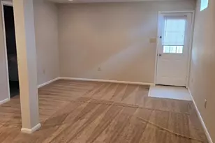 10129 Peanut Mill Dr, Gaithersburg, MD 20882 - Photo 23