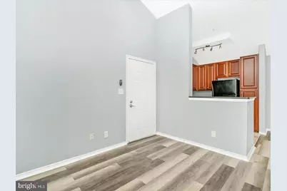 9907 Boysenberry Way #110-42, Gaithersburg, MD 20879 - Photo 5