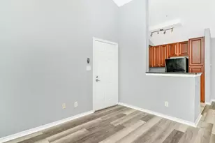 9907 Boysenberry Way, Gaithersburg, MD 20879 - Photo 5