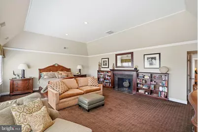 9860 Avenel Farm, Potomac, MD 20854 - Photo 19