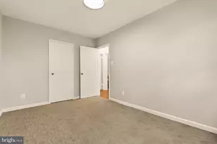 4818 Chevy Chase Dr, Chevy Chase, MD 20815 - Photo 25