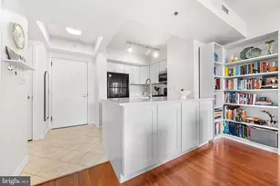 5809 Nicholson Ln, Rockville, MD 20852 - Photo 9