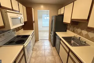 7804 Guildberry Ct, Gaithersburg, MD 20879 - Photo 3