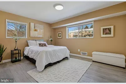 10625 Montrose Avenue 10625 #104, Bethesda, MD 20814 - Photo 11