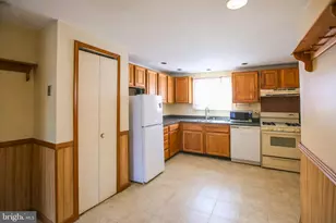 3337 Tidewater Ct, Olney, MD 20832 - Photo 3