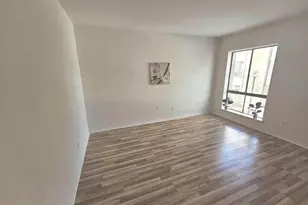 18 Monroe St, Rockville, MD 20850 - Photo 15