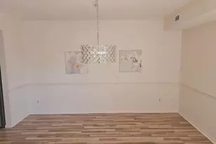 18 Monroe St, Rockville, MD 20850 - Photo 5