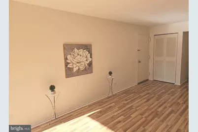 18 Monroe Street #201, Rockville, MD 20850 - Photo 3