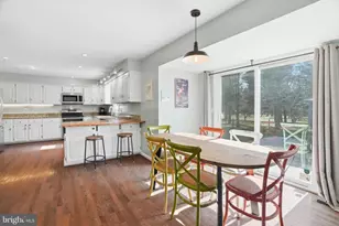 5700 Lake Christopher Dr, Rockville, MD 20855 - Photo 13