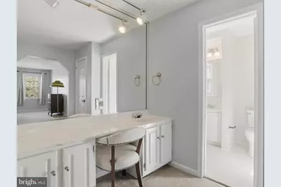 5700 Lake Christopher Drive, Rockville, MD 20855 - Photo 29